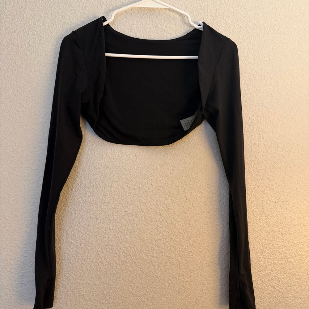 BuffBunny Black Long Sleeve Crop Top Shrug